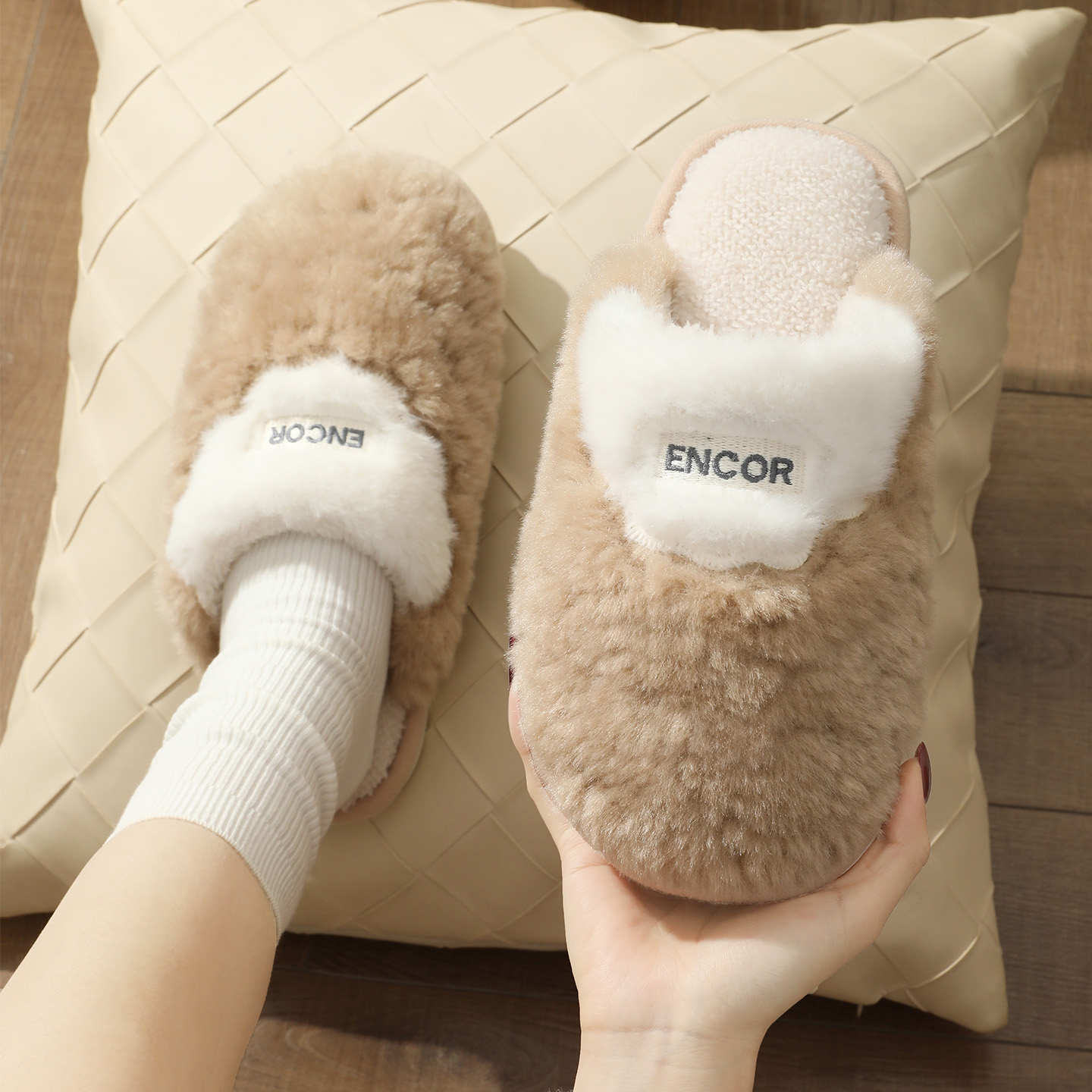 Winter Warm Plush Slippers Wom - đánh giá và giá Eco Sponge